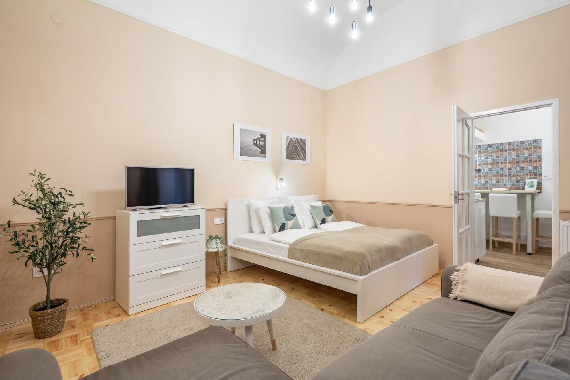 Excellent Location, Cozy Apartment ブダペスト エクステリア 写真