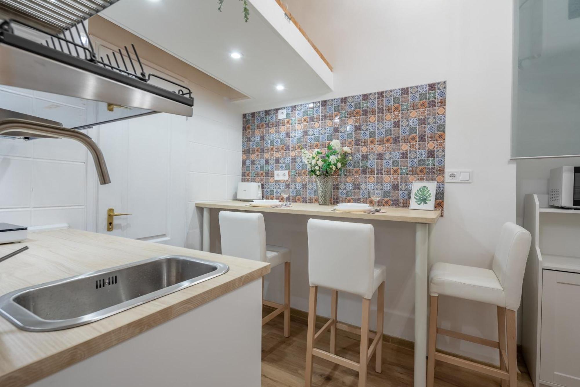 Excellent Location, Cozy Apartment ブダペスト エクステリア 写真