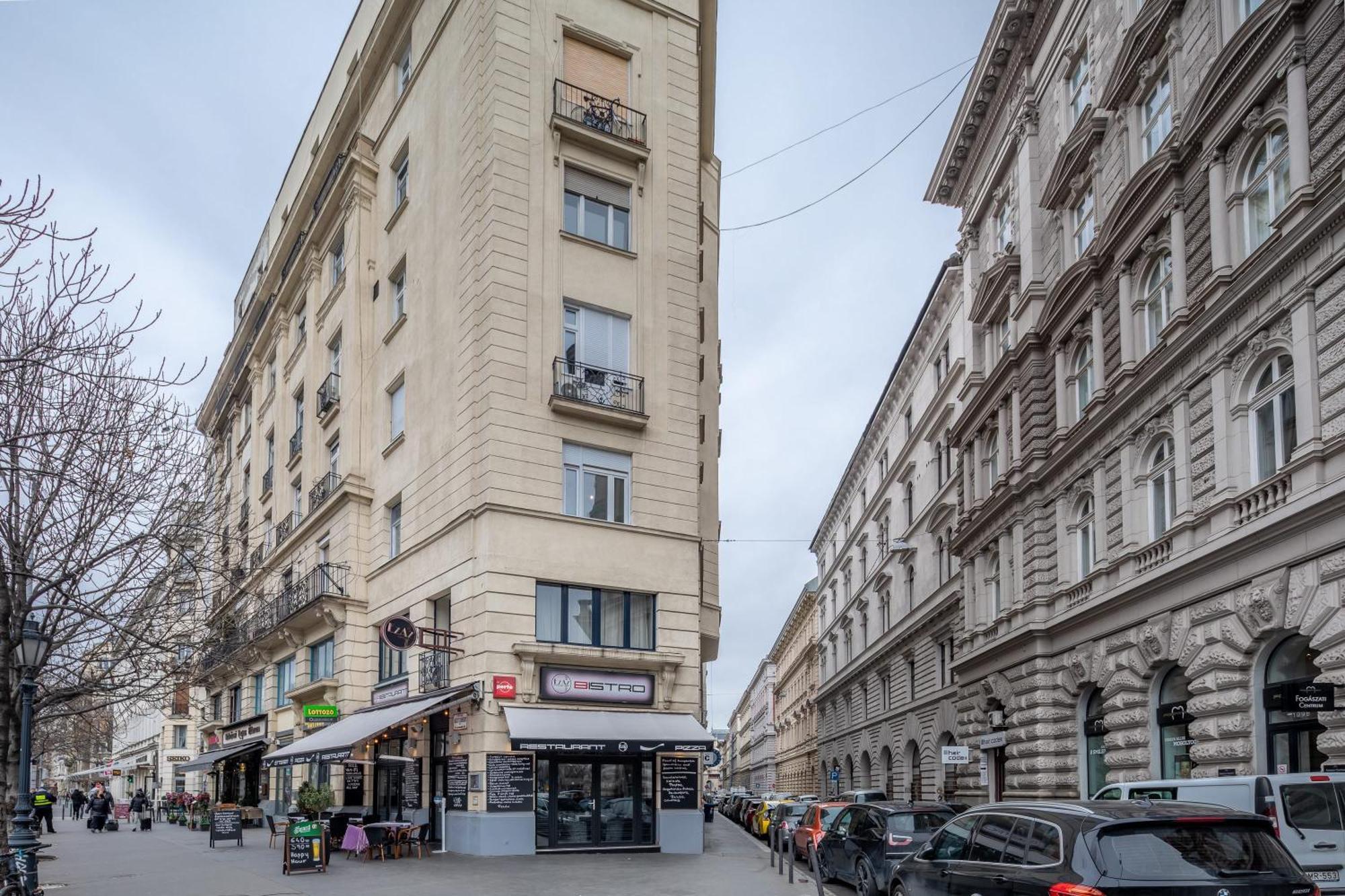 Excellent Location, Cozy Apartment ブダペスト エクステリア 写真